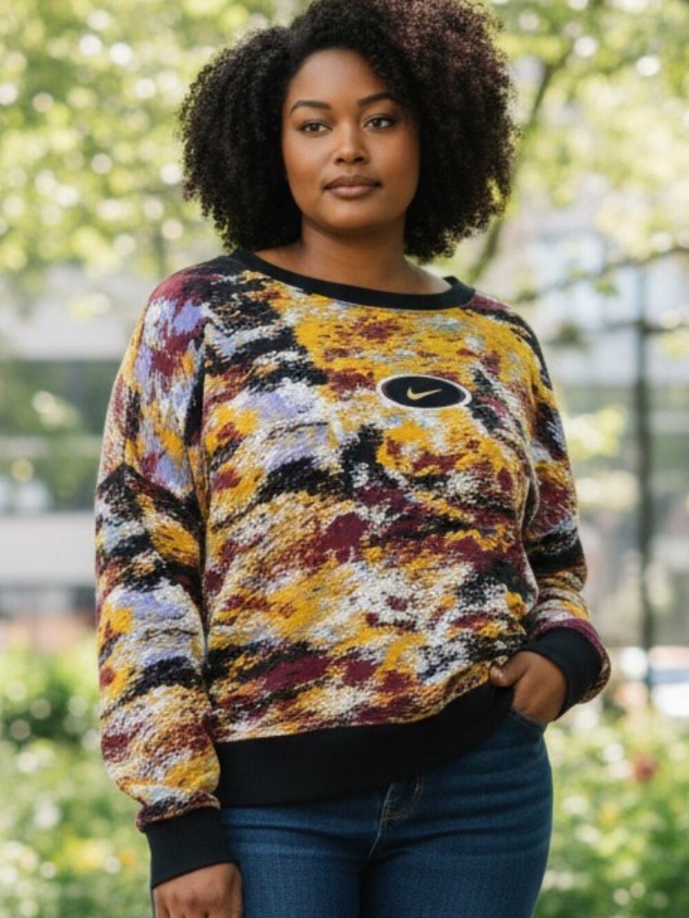 NWOT NIKE (LG) Gel Revival Fleece Crew Sportswear Multicolored Sweatshirt